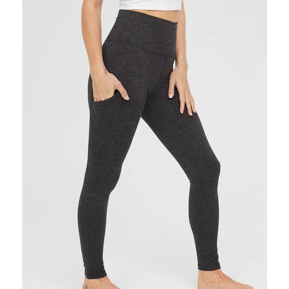 Aerie OFFLINE Leggings with pockets - Picture 2 of 8